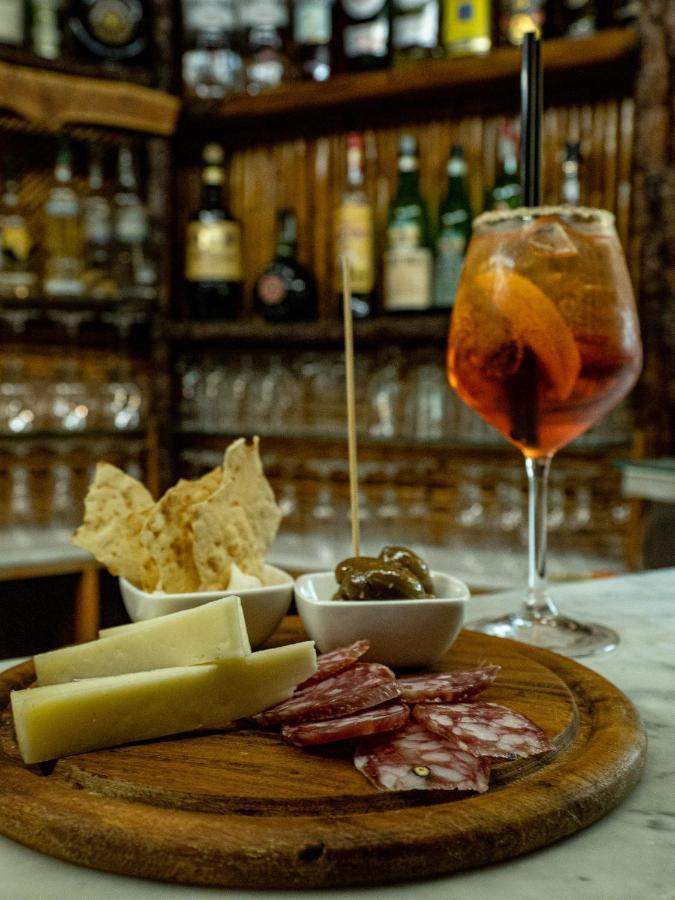 Albergo Ristorante Locanda Rosella Giba Экстерьер фото