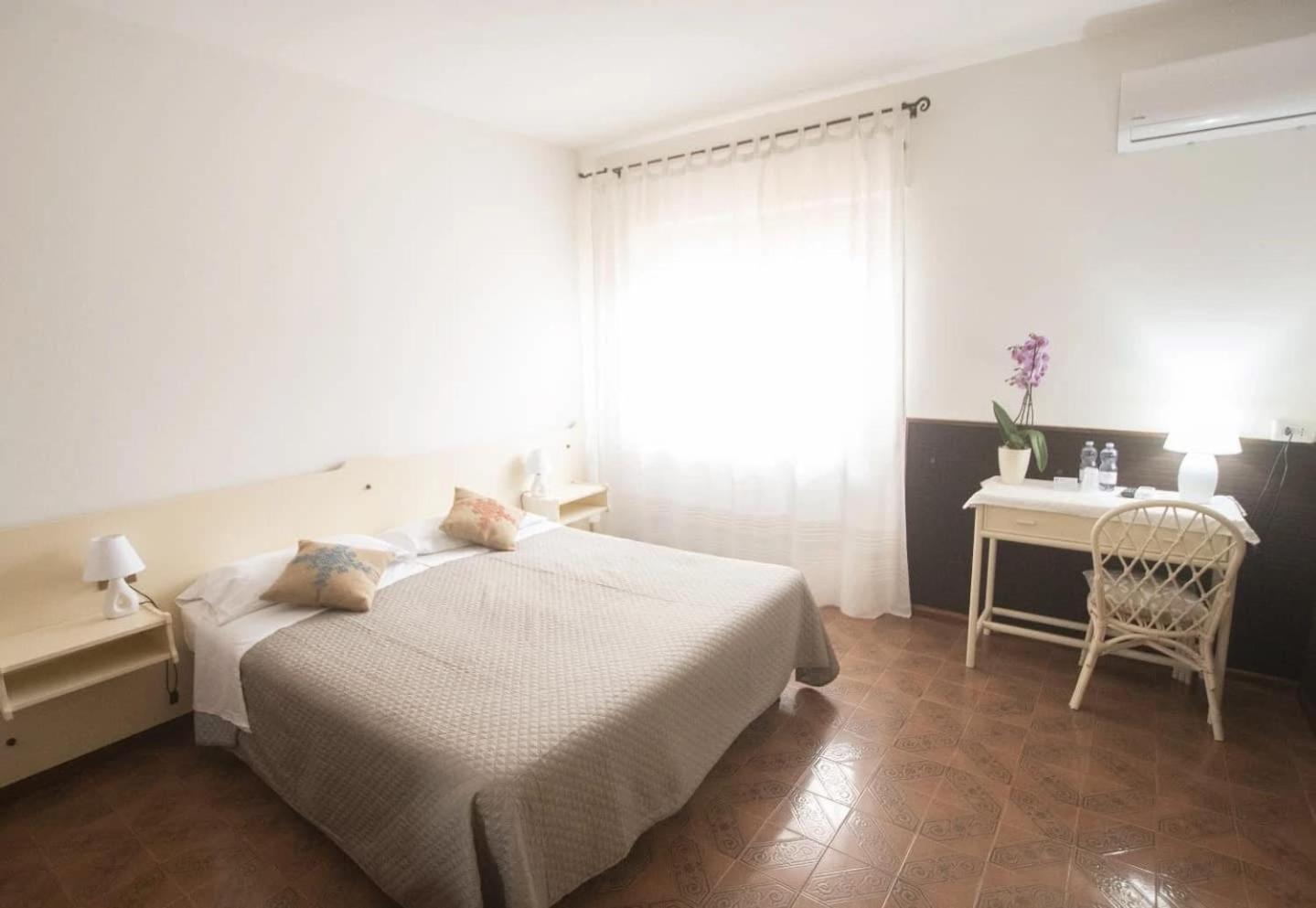 Albergo Ristorante Locanda Rosella Giba Экстерьер фото