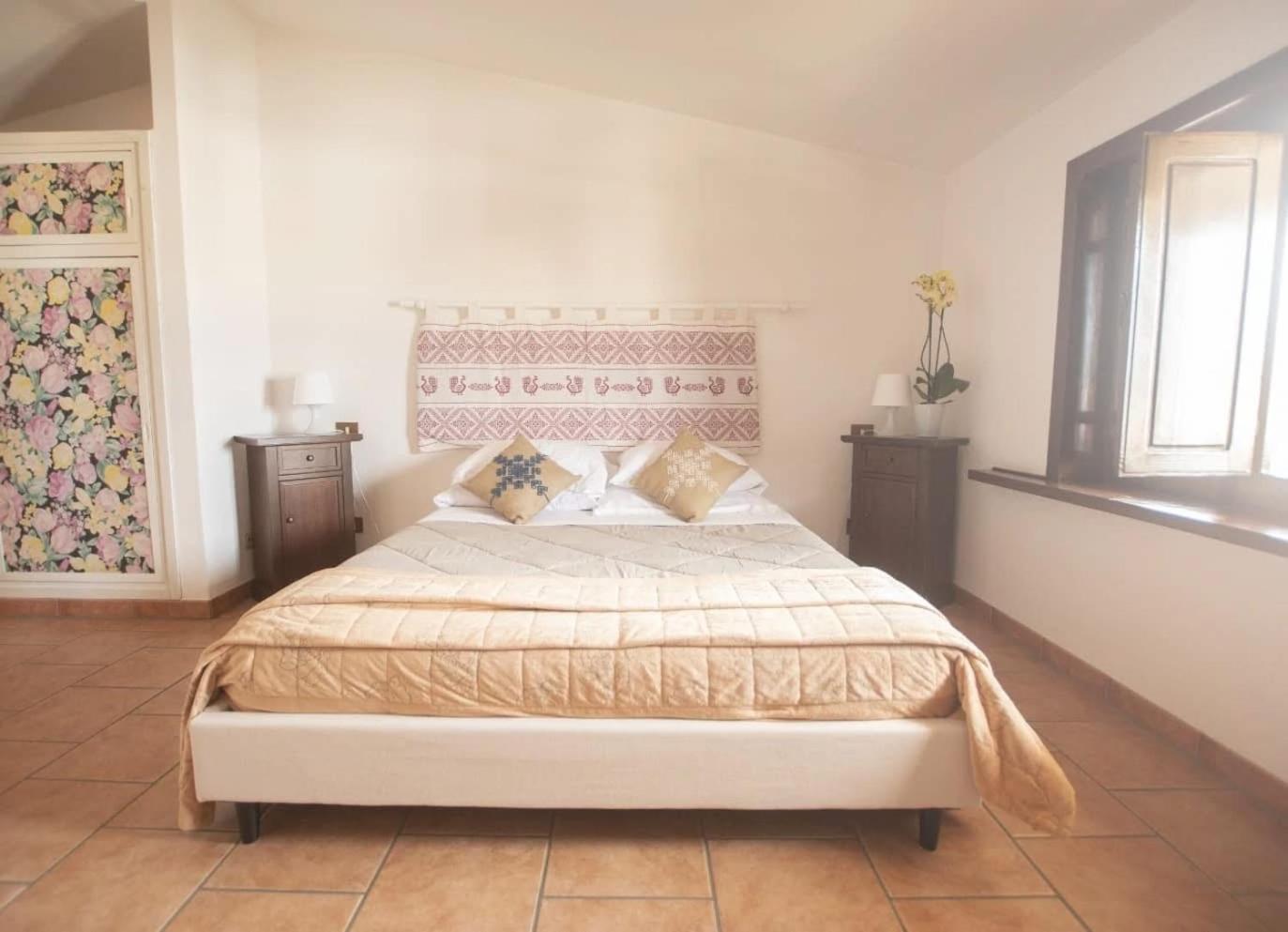 Albergo Ristorante Locanda Rosella Giba Экстерьер фото
